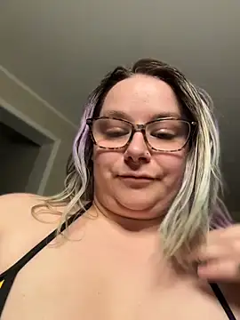 kitten0760 online show from 10, 5, 2026