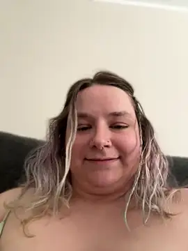 kitten0760 online show from 25, 5, 2026