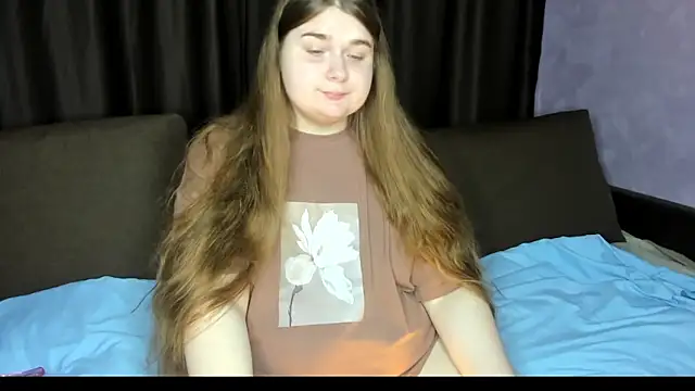 Snapshot of Aushpana chatting on 3, 11, 2025 Aushpana online show from 3, 11, 2025