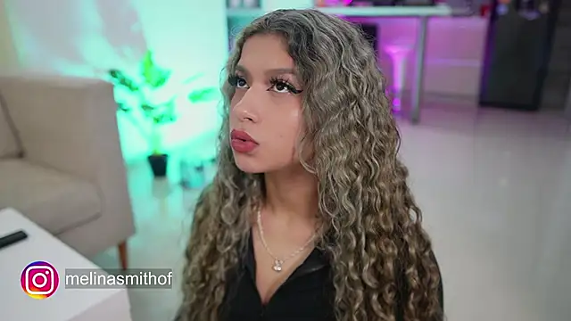 Snapshot of Melina-Smith chatting on 17, 3, 2025 Melina-Smith online show from 17, 3, 2025