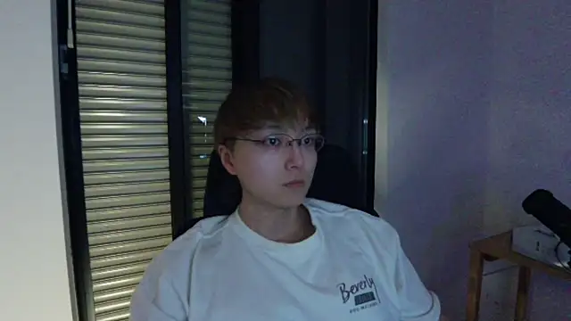 Snapshot of Tkcqcc chatting on 27, 2, 2025 Tkcqcc online show from 27, 2, 2025