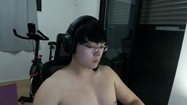 Snapshot of Tkcqcc chatting on 24, 9, 2025 Tkcqcc online show from 24, 9, 2025