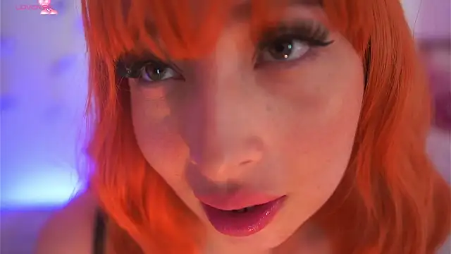 Snapshot of Eyleen_24 chatting on 23, 10, 2025 Eyleen 24 online show from 23, 10, 2025