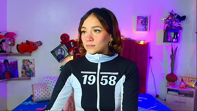 alisson zafiro  online show from 20, 2, 2026