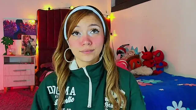 Snapshot of alisson_zafiro_ chatting on 18, 10, 2025 alisson zafiro online show from 18, 10, 2025