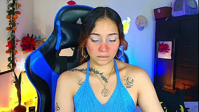 Snapshot of alisson_zafiro_ chatting on 28, 5, 2026 alisson zafiro online show from 28, 5, 2026