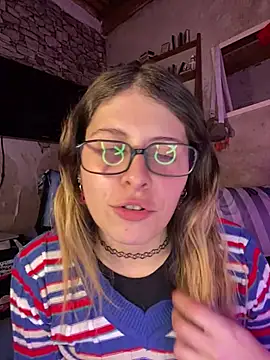 Snapshot of FlorBich chatting on 27, 6, 2026 FlorBich online show from 27, 6, 2026