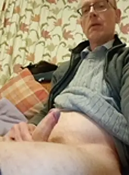 Snapshot of fastfun2012 chatting on 13, 10, 2025 fastfun2012 online show from 13, 10, 2025