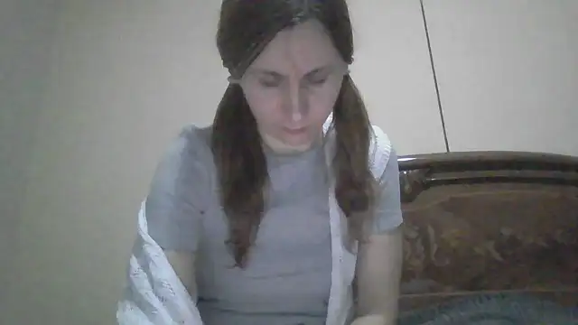 JasmineGlamour online show from 8, 1, 2026