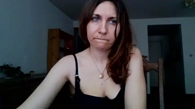 Snapshot of JasmineGlamour chatting on 8, 6, 2026 JasmineGlamour online show from 8, 6, 2026