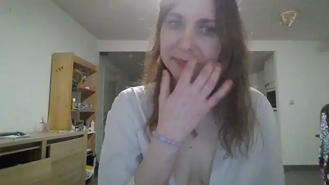 JasmineGlamour online show from 22, 2, 2026