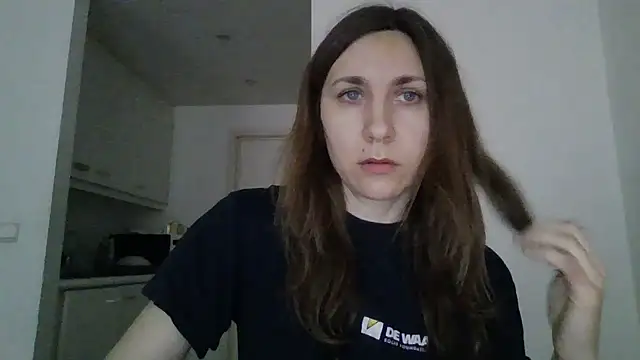 JasmineGlamour online show from 13, 3, 2026