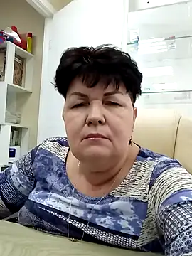 Snapshot of FantasyMichelle chatting on 2, 3, 2025 FantasyMichelle online show from 2, 3, 2025