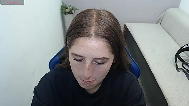 valerie diaz1 online show from 8, 11, 2025