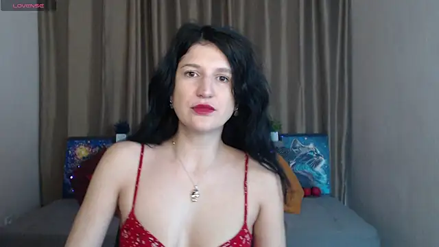 Alianna Solo Kisses online show from 19, 3, 2025