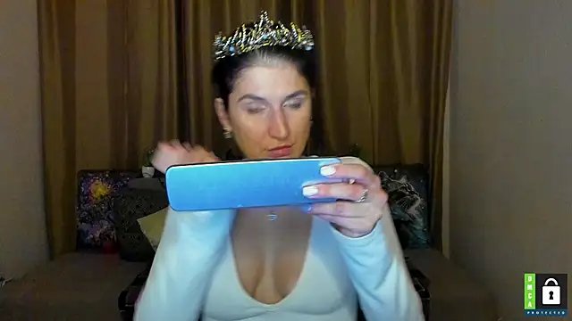 Alianna Solo Kisses online show from 27, 11, 2025