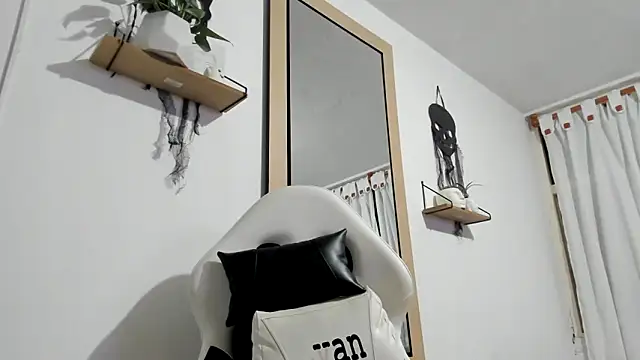 Valerioe online show from 9, 10, 2025