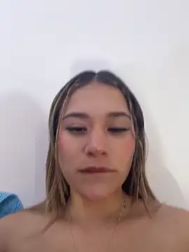 AntonelaDaly online show from 17, 11, 2025