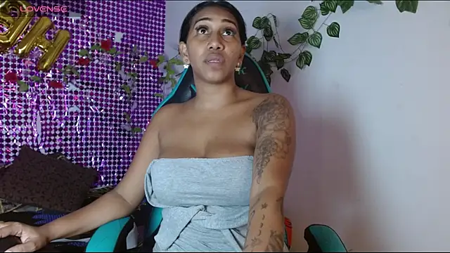 Snapshot of Kristel_lee chatting on 28, 11, 2025 Kristel lee online show from 28, 11, 2025