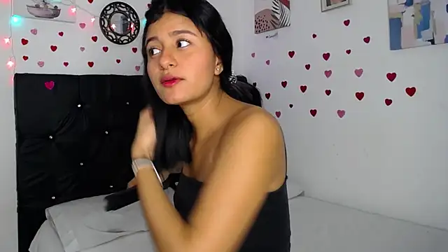 Snapshot of floweer_ chatting on 21, 2, 2025 floweer online show from 21, 2, 2025