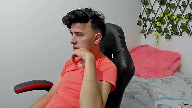 big-dicktop23 online show from 13, 2, 2025