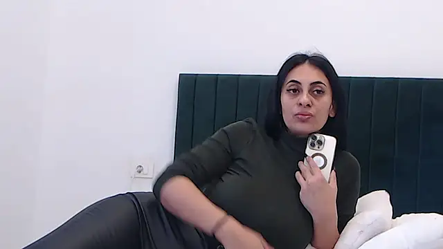 Aimeclark online show from 22, 11, 2025