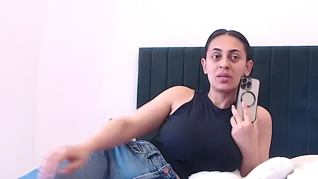 Aimeclark online show from 26, 3, 2026