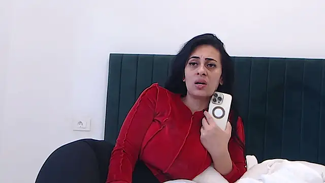 Aimeclark online show from 15, 11, 2025