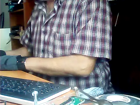 Snapshot of zormen355 chatting on 8, 6, 2026 zormen355 online show from 8, 6, 2026