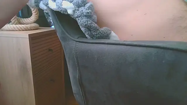 T0Yforeskin online show from 17, 4, 2026