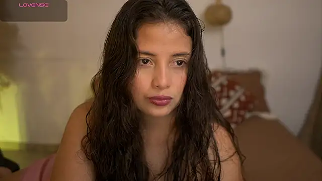 lirio05 online show from 9, 2, 2026