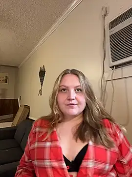 Snapshot of PhatAssBlond chatting on 21, 11, 2025 PhatAssBlond online show from 21, 11, 2025