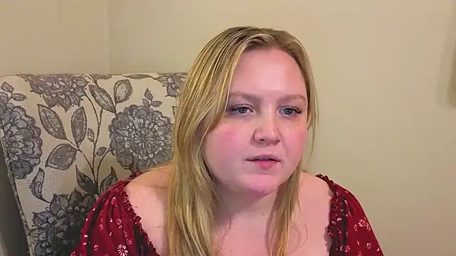 PhatAssBlond online show from 15, 4, 2026