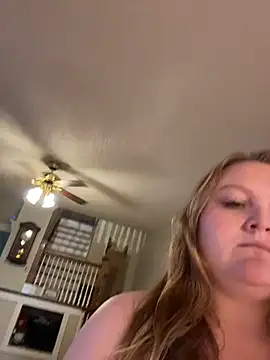 Snapshot of PhatAssBlond chatting on 26, 11, 2025 PhatAssBlond online show from 26, 11, 2025