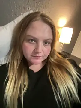 PhatAssBlond online show from 20, 2, 2025