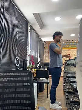 Snapshot of luanbig chatting on 13, 1, 2025 luanbig online show from 13, 1, 2025