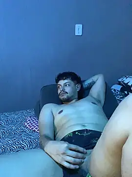 Snapshot of luanbig chatting on 4, 1, 2025 luanbig online show from 4, 1, 2025