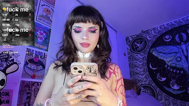 yourrosenrot online show from 7, 2, 2026