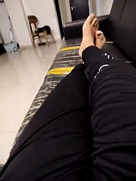 SplitPrestige19 online show from 17, 2, 2026