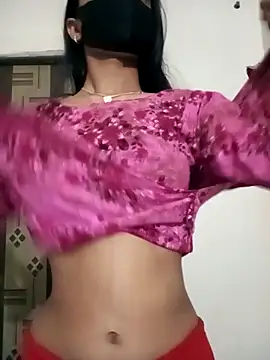 Snapshot of Raya-Moni chatting on 17, 11, 2025 Raya-Moni online show from 17, 11, 2025