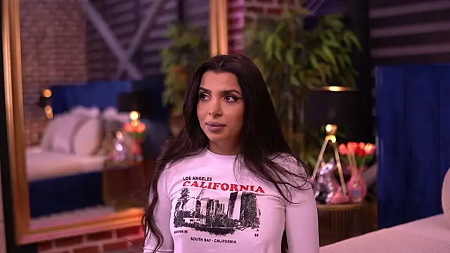 NicoleCellini online show from 5, 12, 2025