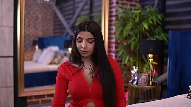 NicoleCellini online show from 16, 11, 2025