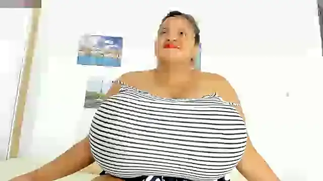bigmom69  online show from 10, 2, 2025