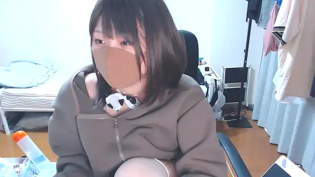 izumi  123 online show from 28, 9, 2025