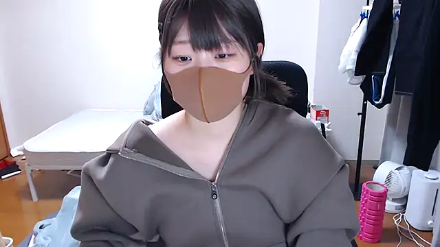 Snapshot of izumi__123 chatting on 2, 6, 2026 izumi 123 online show from 2, 6, 2026