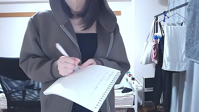 izumi  123 online show from 10, 10, 2025