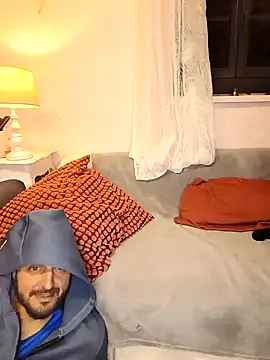 Jade Emeraud online show from 6, 2, 2025