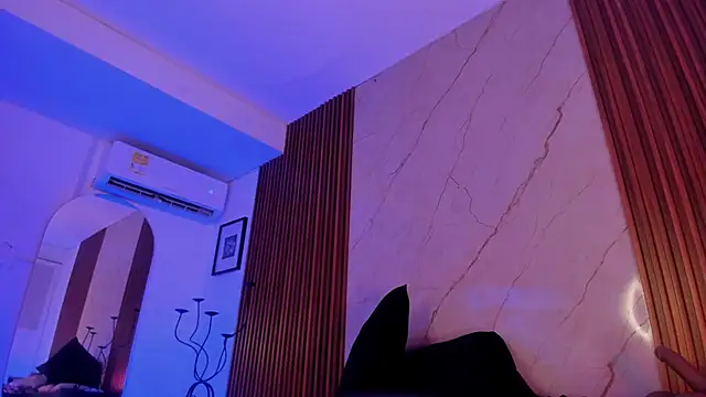 Emiilycollins online show from 15, 11, 2025