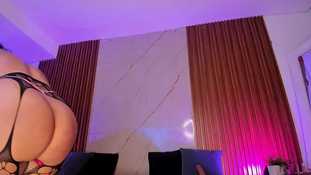 Emiilycollins online show from 17, 2, 2025