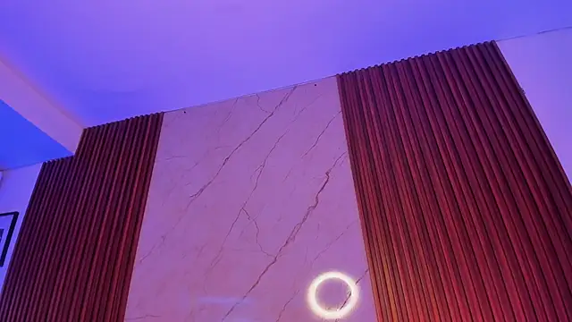 Emiilycollins online show from 29, 10, 2025